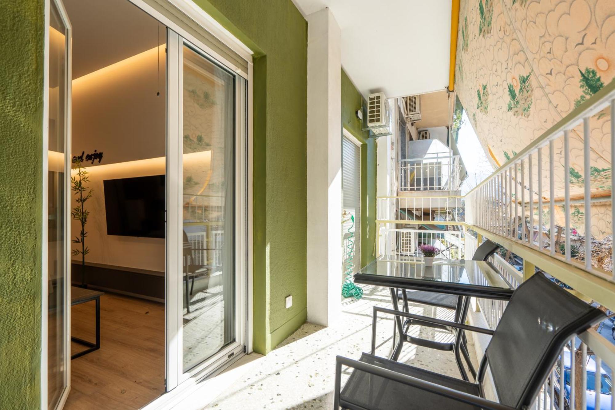 Exclusive And Deluxe In Atene